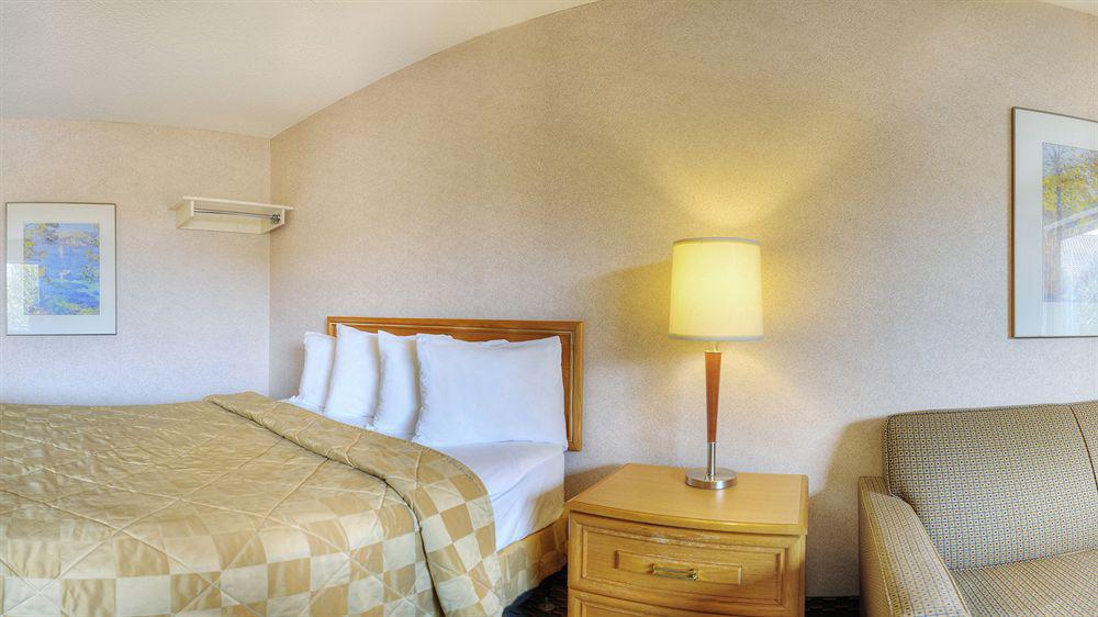 Comfort Inn Chatham-Kent Exteriér fotografie